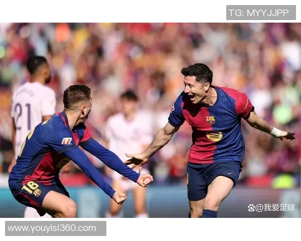 足球明星同台视频通话互动精彩瞬间揭秘粉丝热议背后故事 足球明星同台视频通话互动精彩瞬间揭秘粉丝热议背后故事